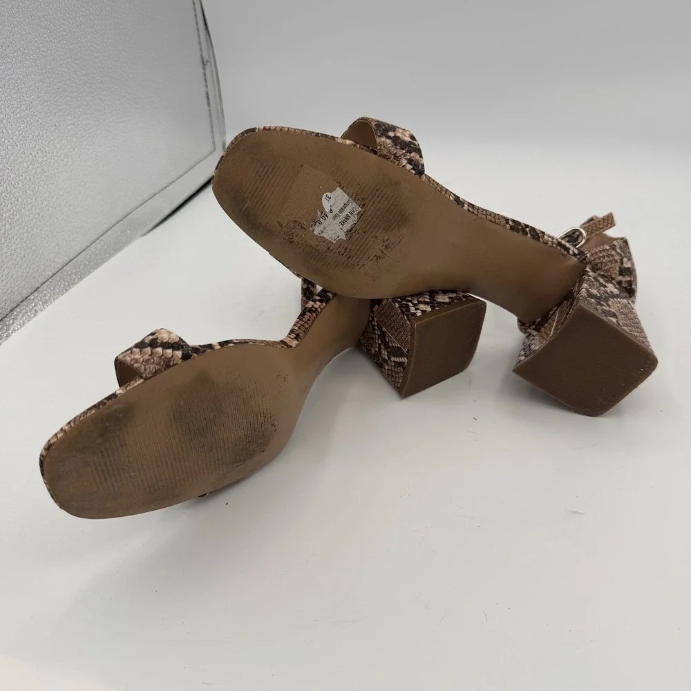 Steve Madden Maris Sandals Women 9.5 Good‎ Brown Snakeskin Print Block Heel